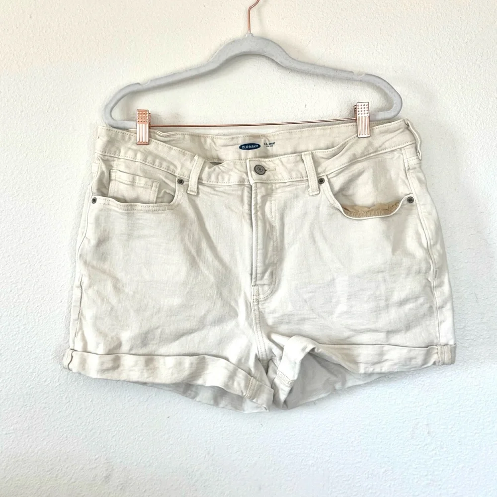 Old Navy O.G. Denim Shorts Beige Cream High Rise Size 16 - Picture 2 of 9